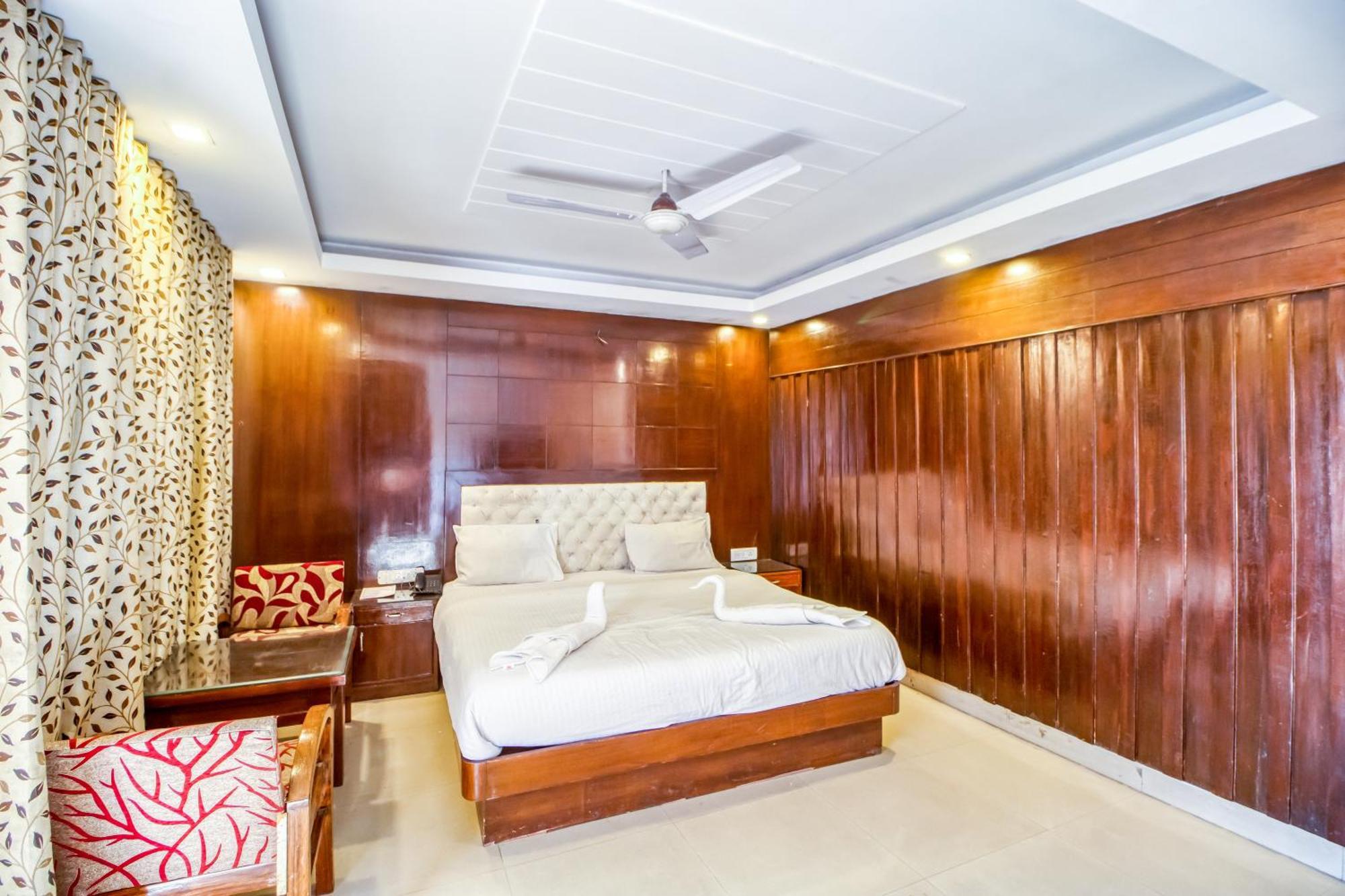 Deep Hotel Mussoorie Exterior photo