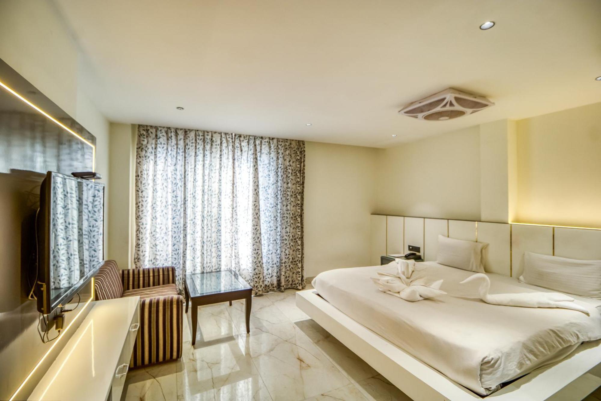 Deep Hotel Mussoorie Exterior photo